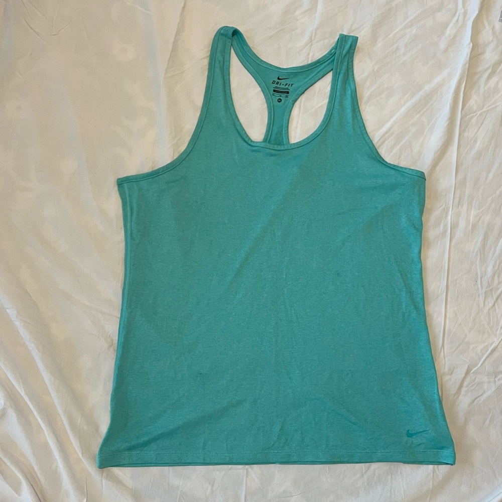 NIKE DRI-FIT RACER BACK*